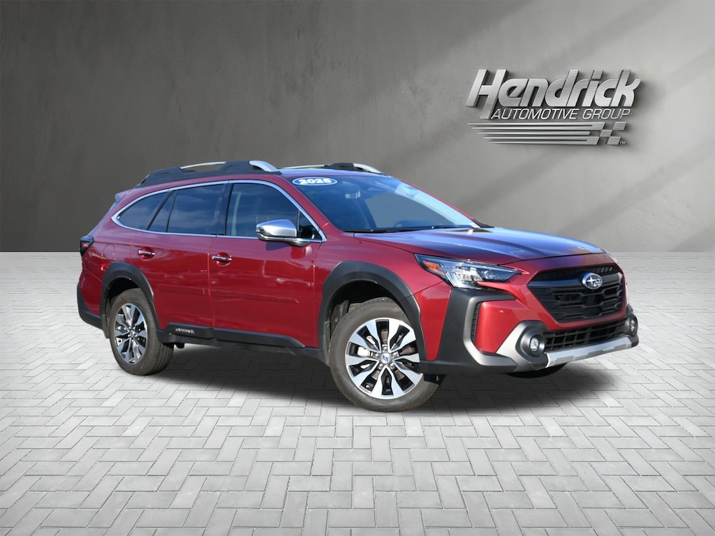 Used 2025 Subaru Outback Touring SUV