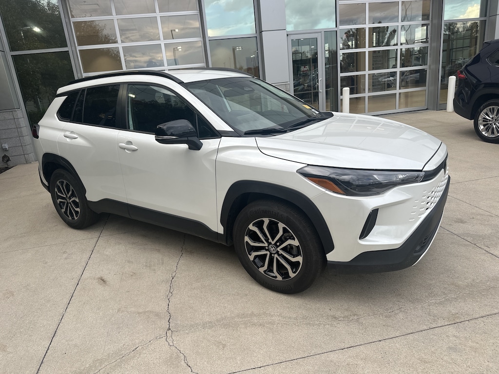 Used 2026 Toyota Corolla Cross Hybrid SE SUV