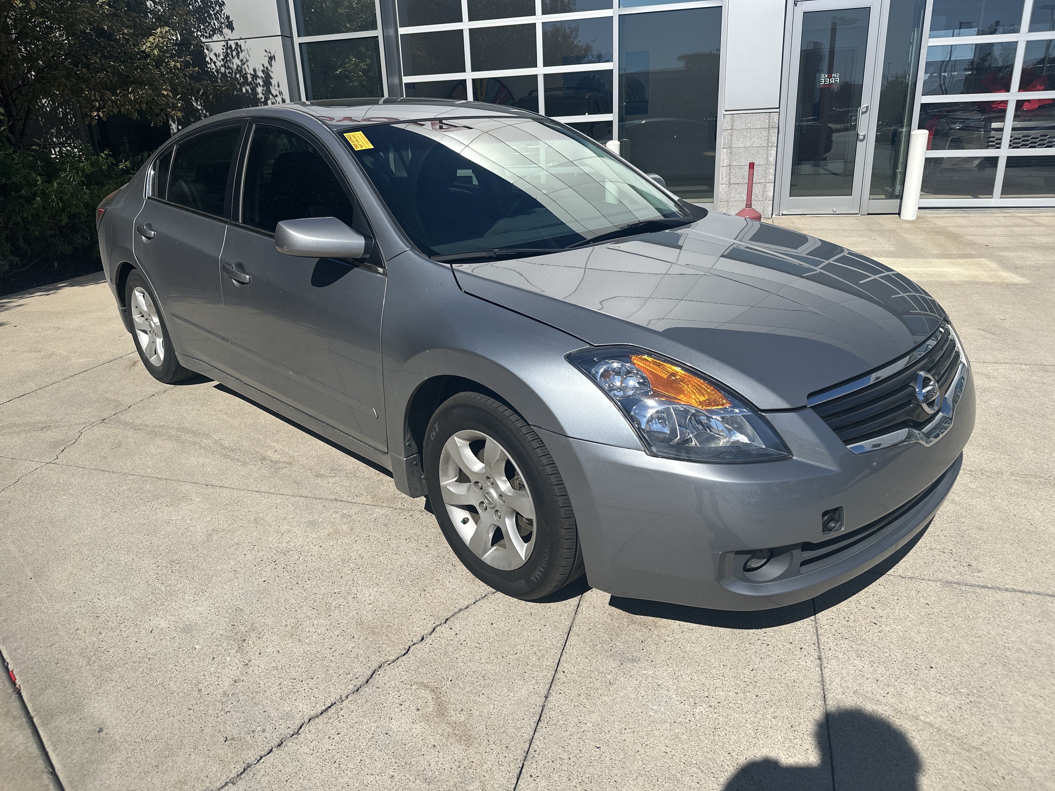 Used 2009 Nissan Altima 2.5 SL Sedan