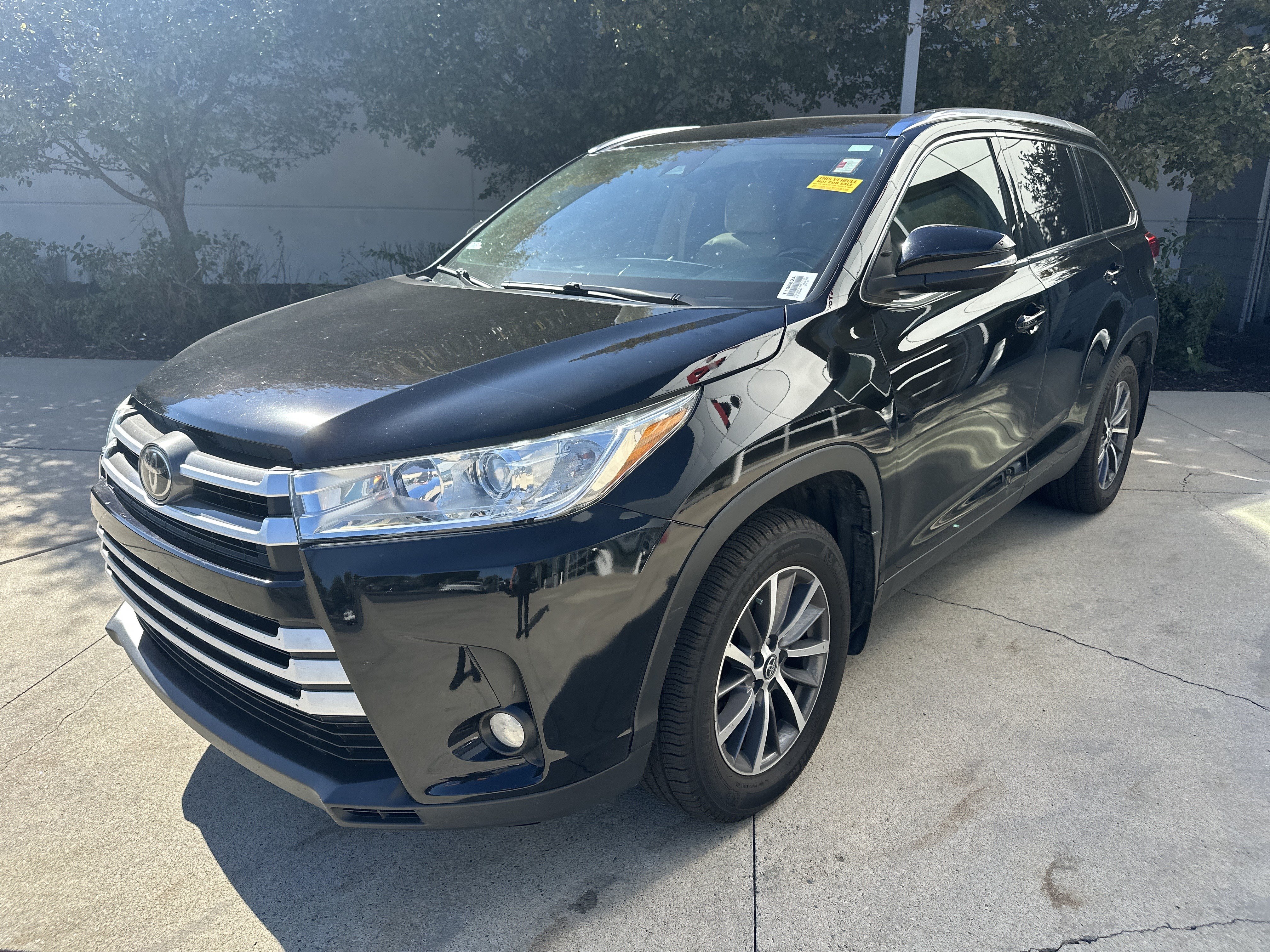 Used 2019 Toyota Highlander XLE SUV
