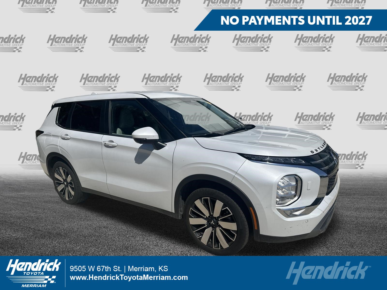 Used 2025 Mitsubishi Outlander SE SUV