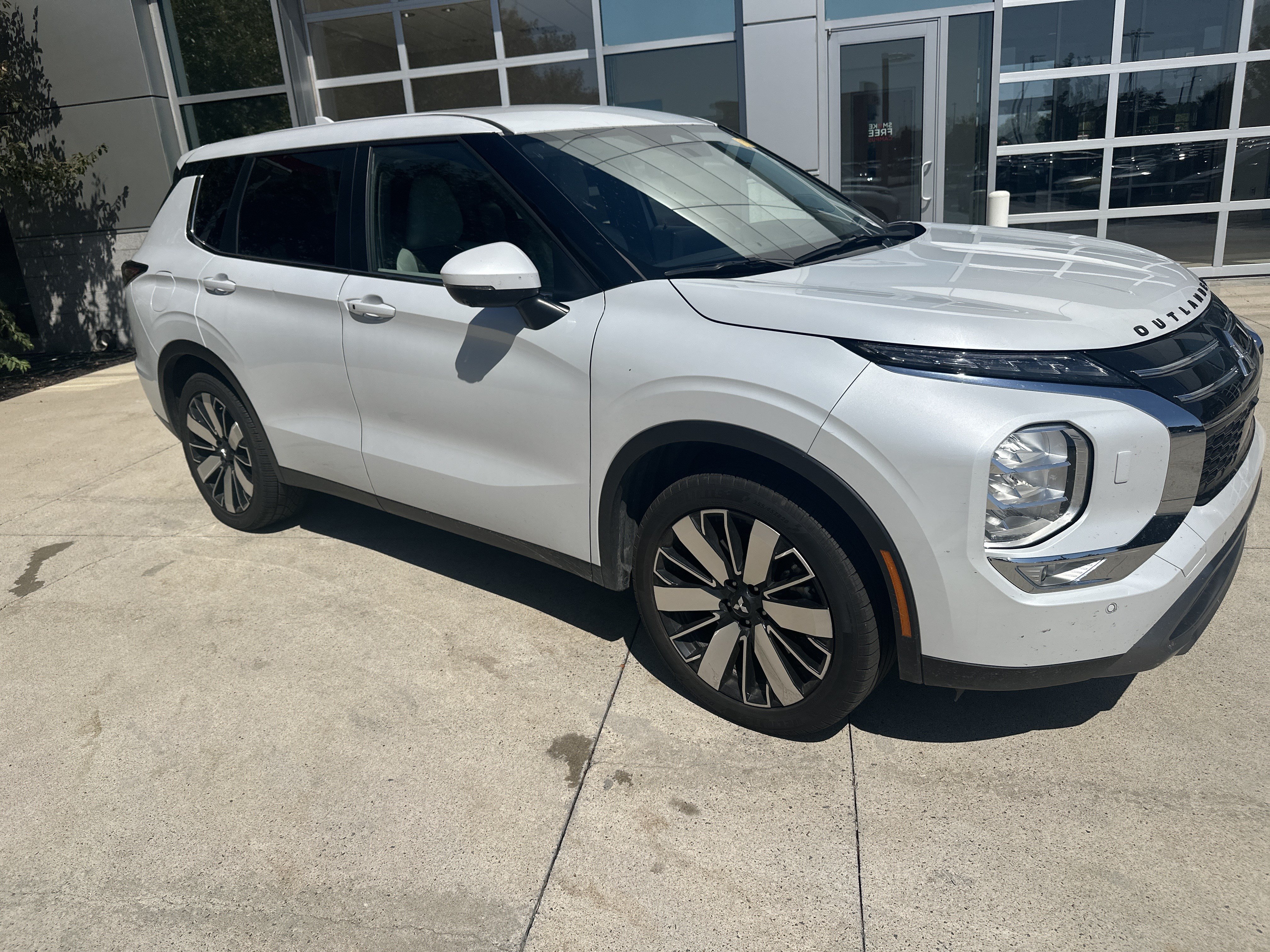 2025 Mitsubishi Outlander SE SUV