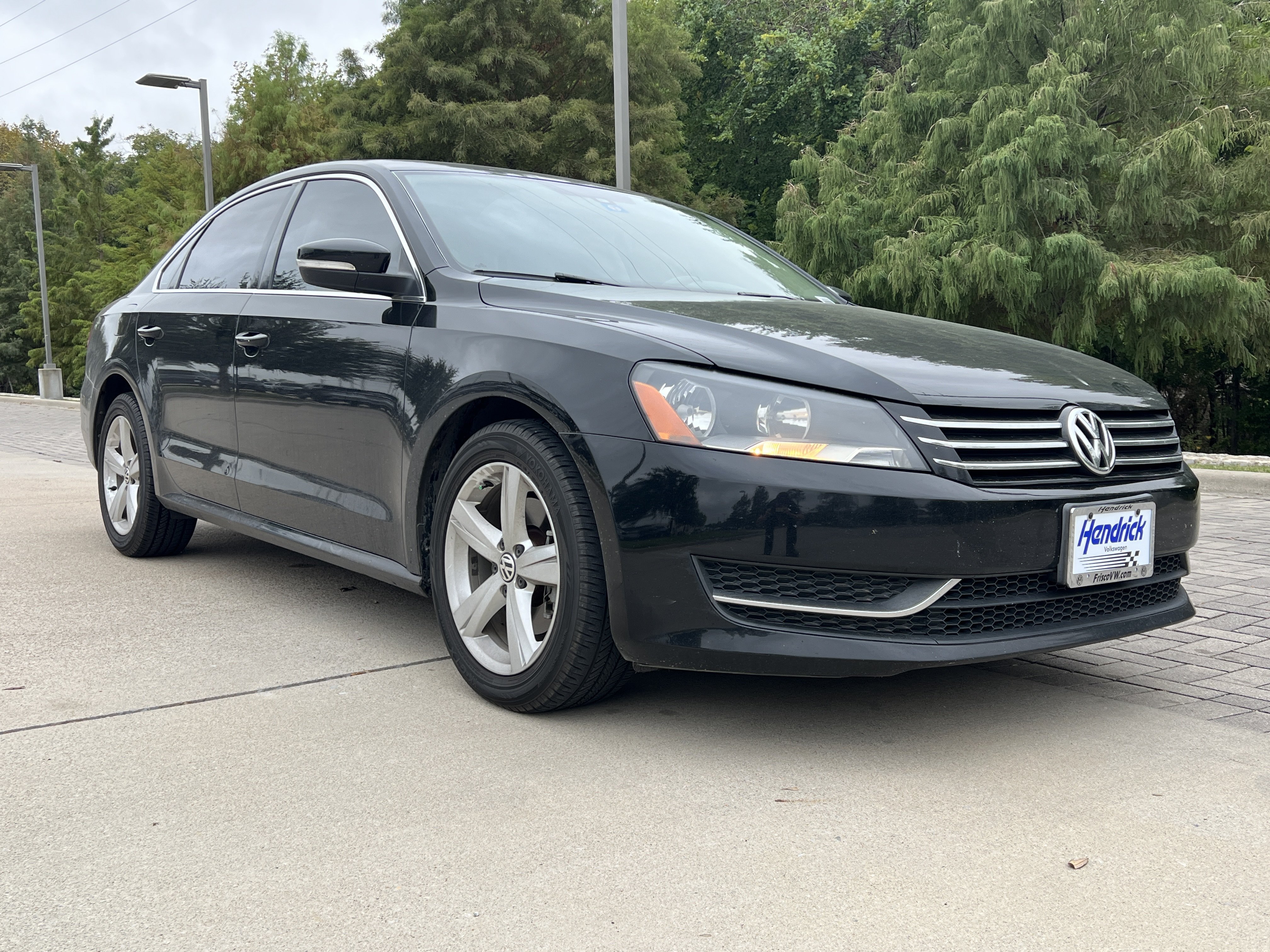Used 2013 Volkswagen Passat SE Sedan