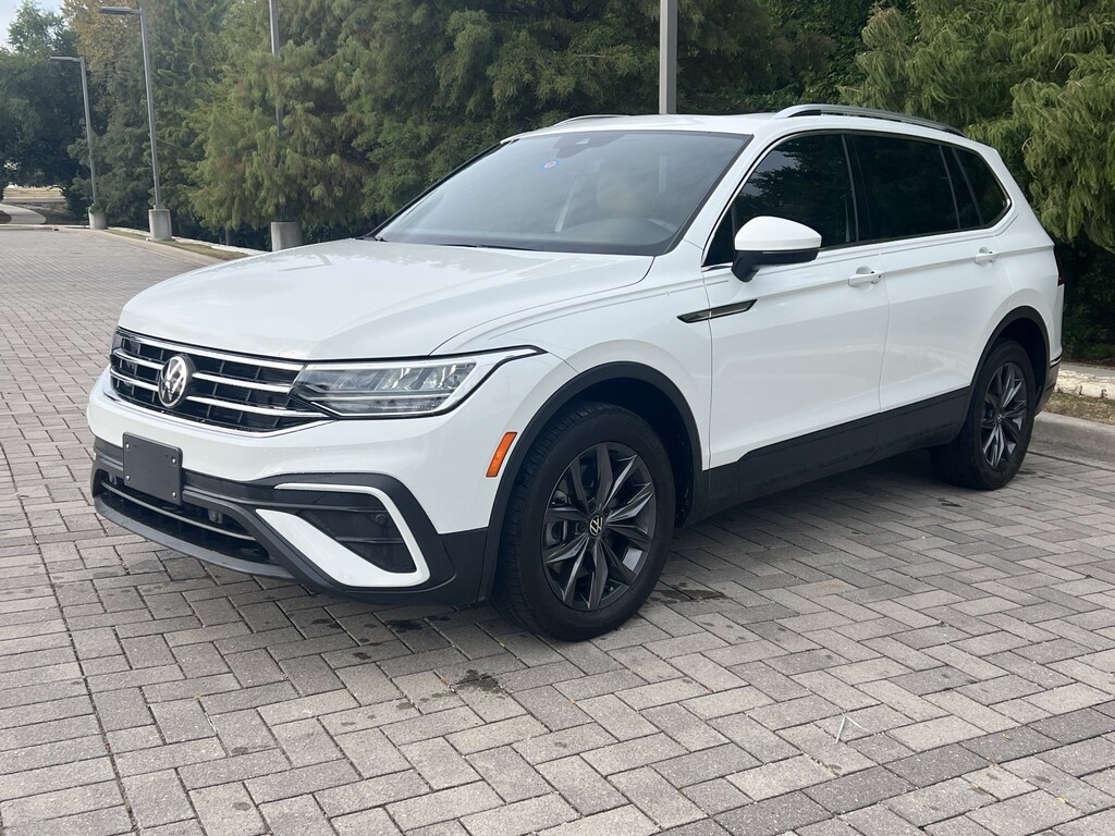 Used 2022 Volkswagen Tiguan SE SUV