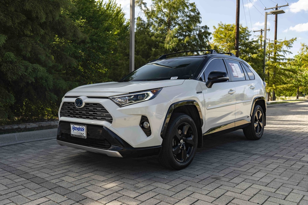 Used 2020 Toyota RAV4 Hybrid XSE SUV