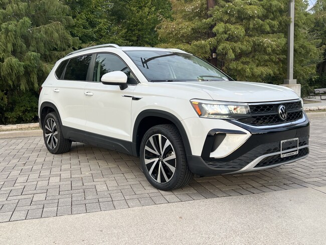 2023 Volkswagen Taos SE SUV