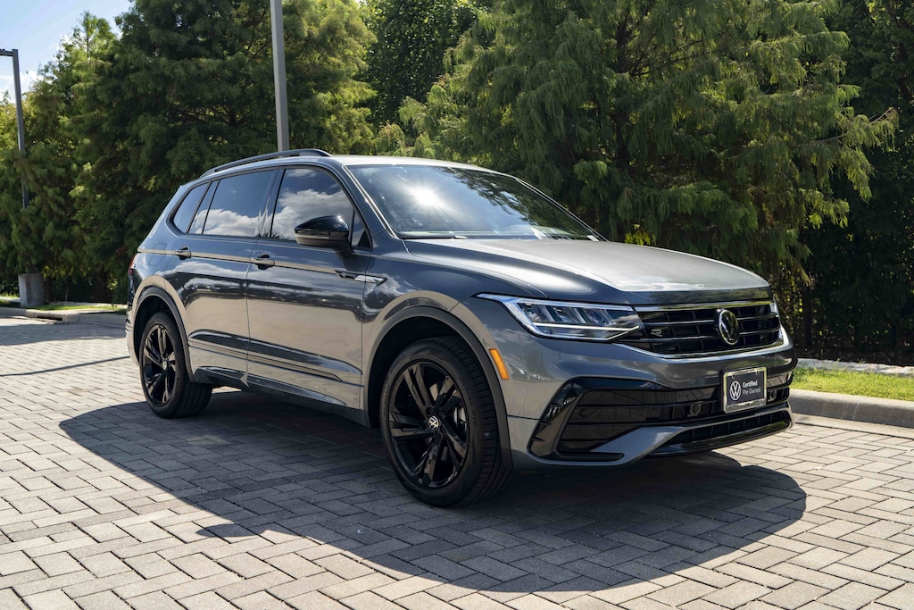 Used 2023 Volkswagen Tiguan SE R-Line Black SUV
