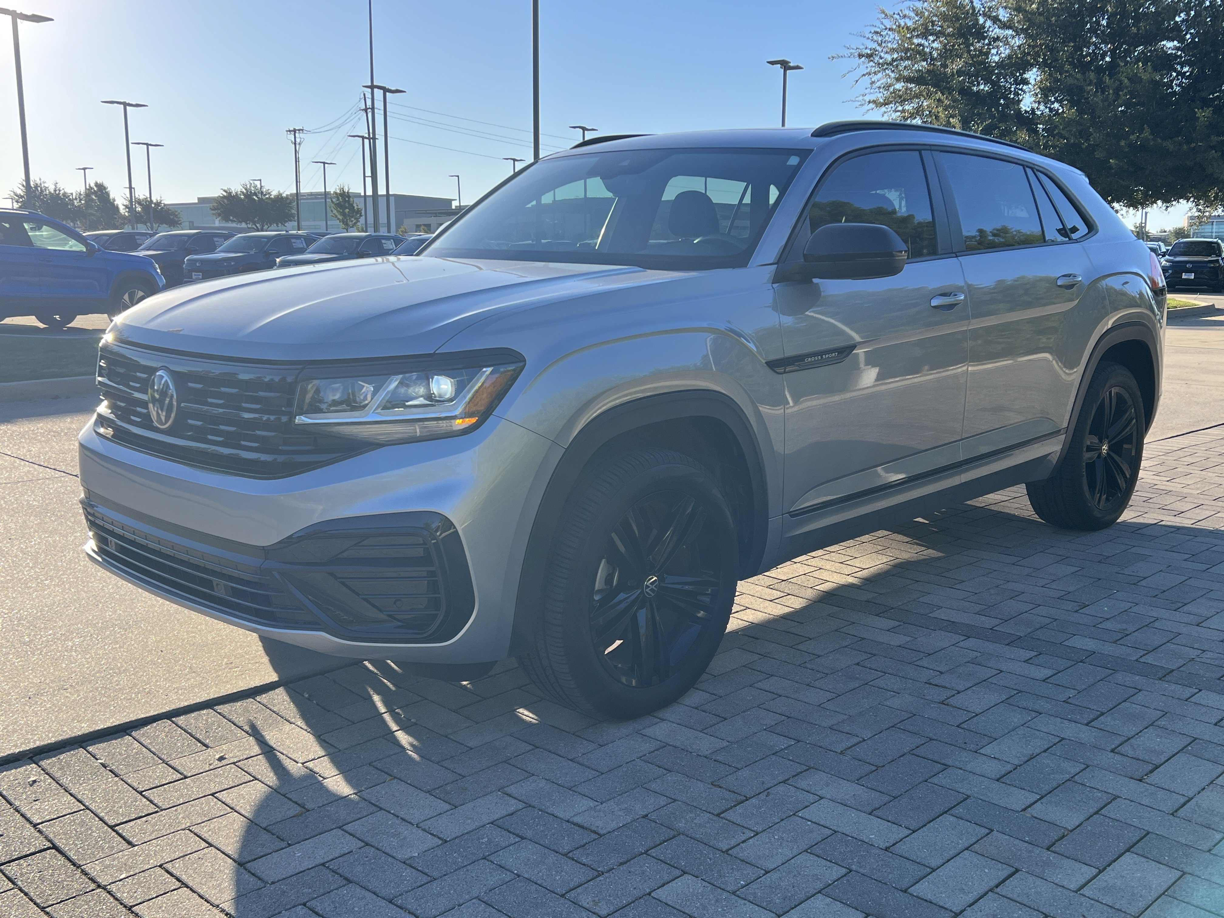 Used 2023 Volkswagen Atlas Cross Sport 2.0T SEL R-Line Black SUV
