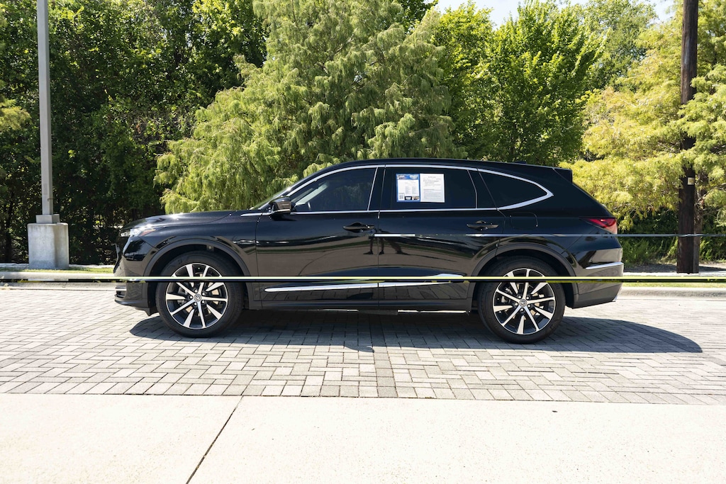Used 2025 Acura MDX w/Technology Package SUV