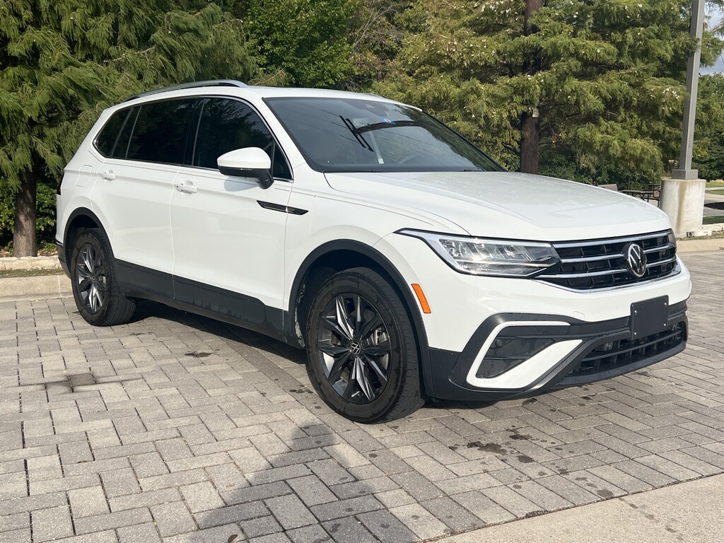 Used 2022 Volkswagen Tiguan SE SUV