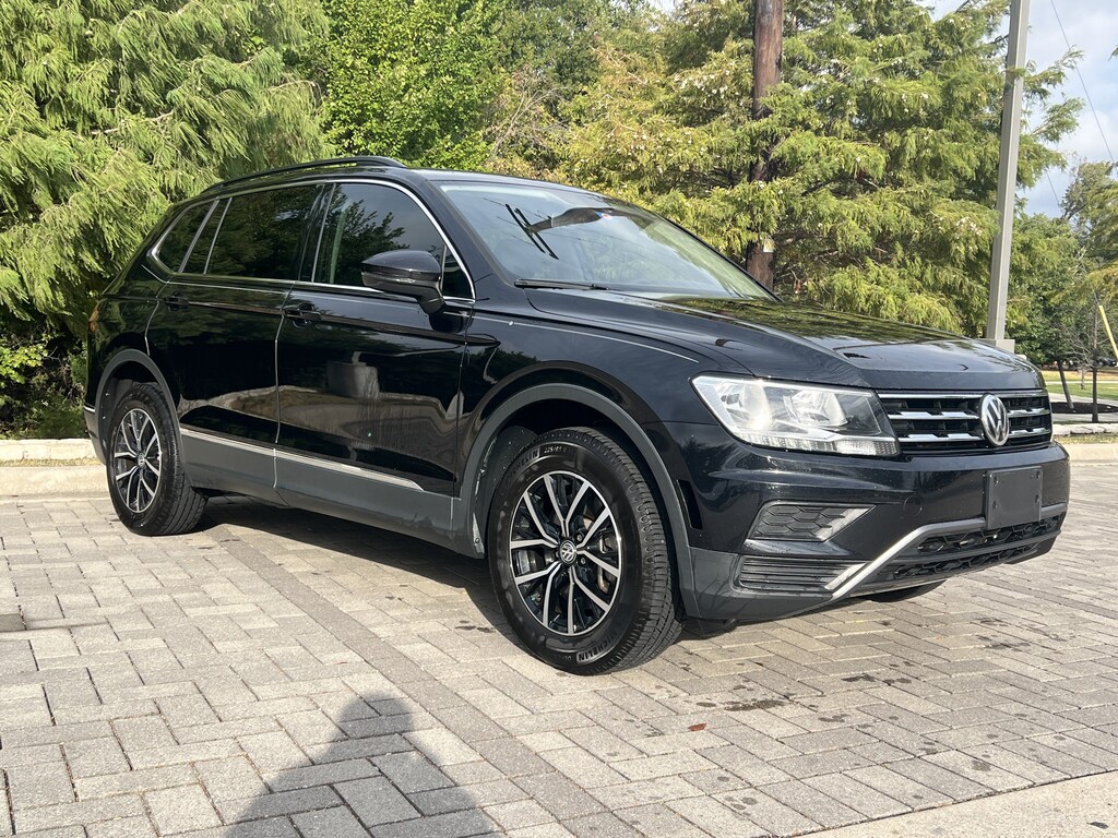 Used 2021 Volkswagen Tiguan SE SUV