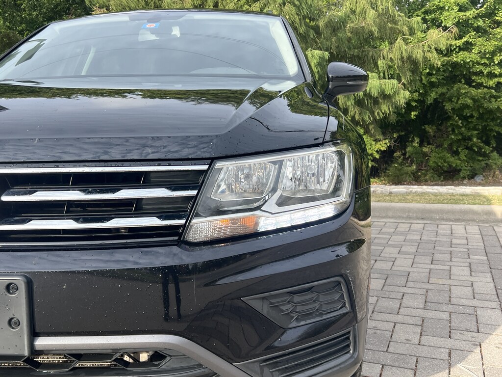 Used 2021 Volkswagen Tiguan SE SUV
