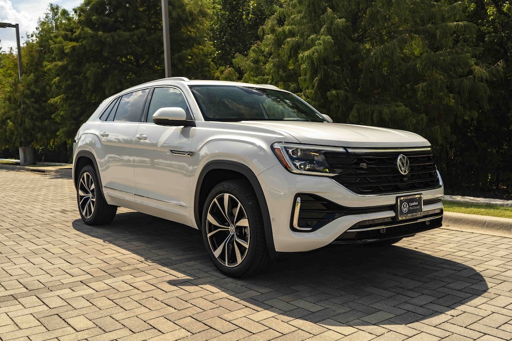 Used 2026 Volkswagen Atlas Cross Sport 2.0T SEL Premium R-Line SUV