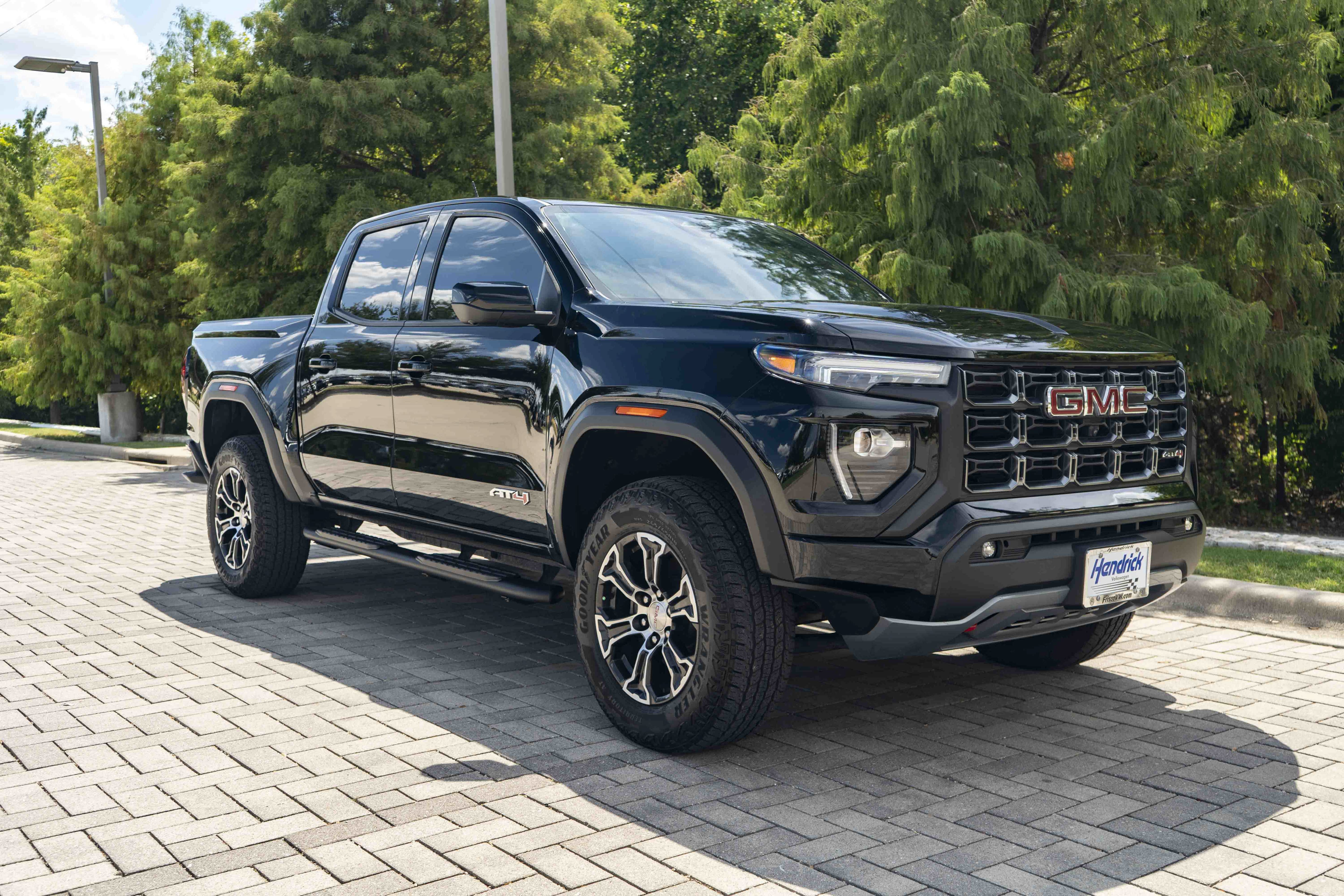 2024 GMC Canyon 4WD AT4 Pickup
