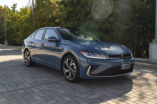 2026 Volkswagen Jetta SEL Sedan