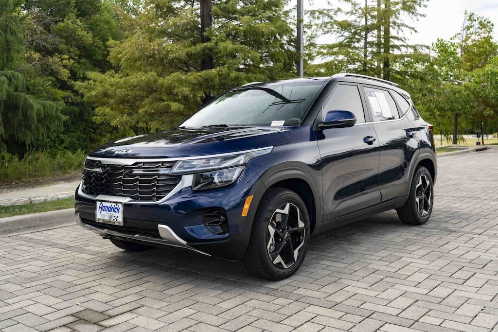 Used 2024 Kia Seltos EX SUV
