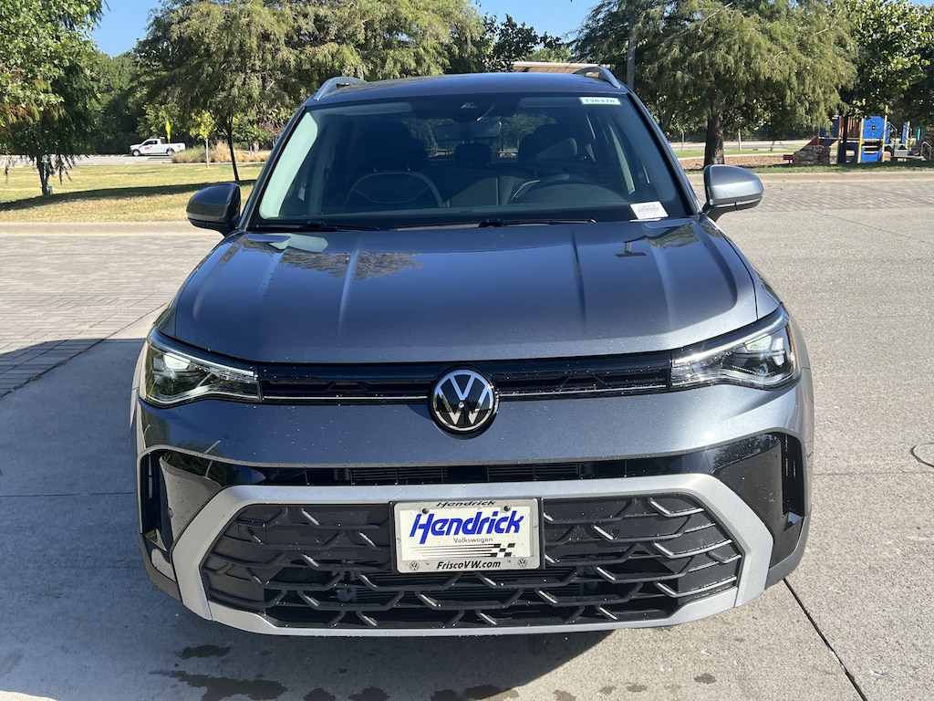 New 2026 Volkswagen Taos 1.5T SE SUV