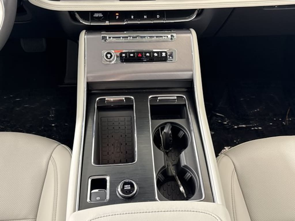New 2026 Lincoln Aviator Premiere SUV