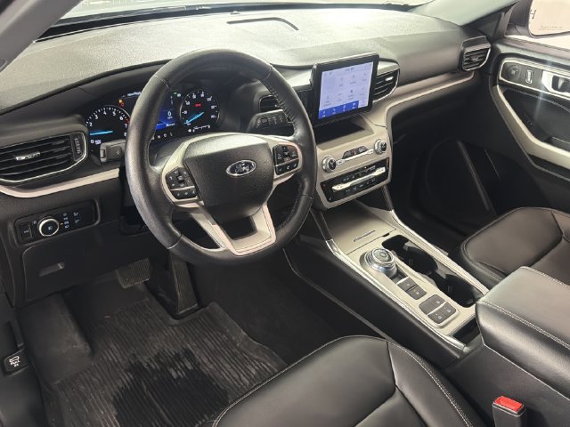 Used 2023 Ford Explorer XLT SUV