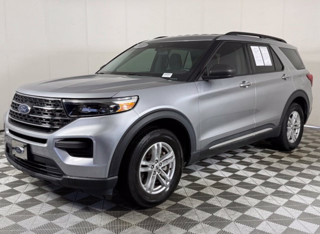 Used 2022 Ford Explorer XLT SUV