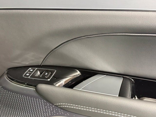 2027 Cadillac LYRIQ Premium Sport - Photo 26
