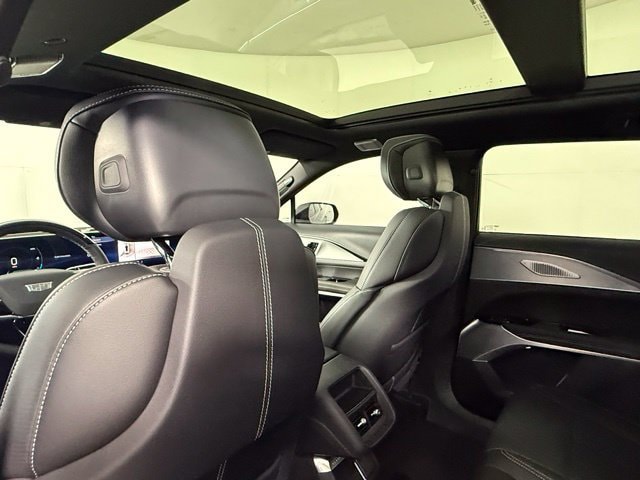 2027 Cadillac LYRIQ Premium Sport - Photo 24