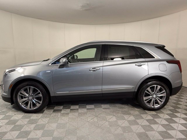 New 2026 CADILLAC XT5 Premium Luxury SUV