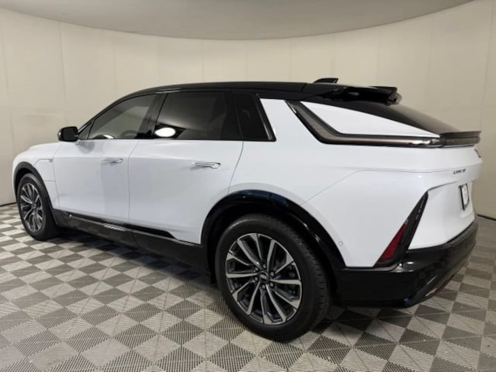 New 2027 CADILLAC LYRIQ Sport SUV