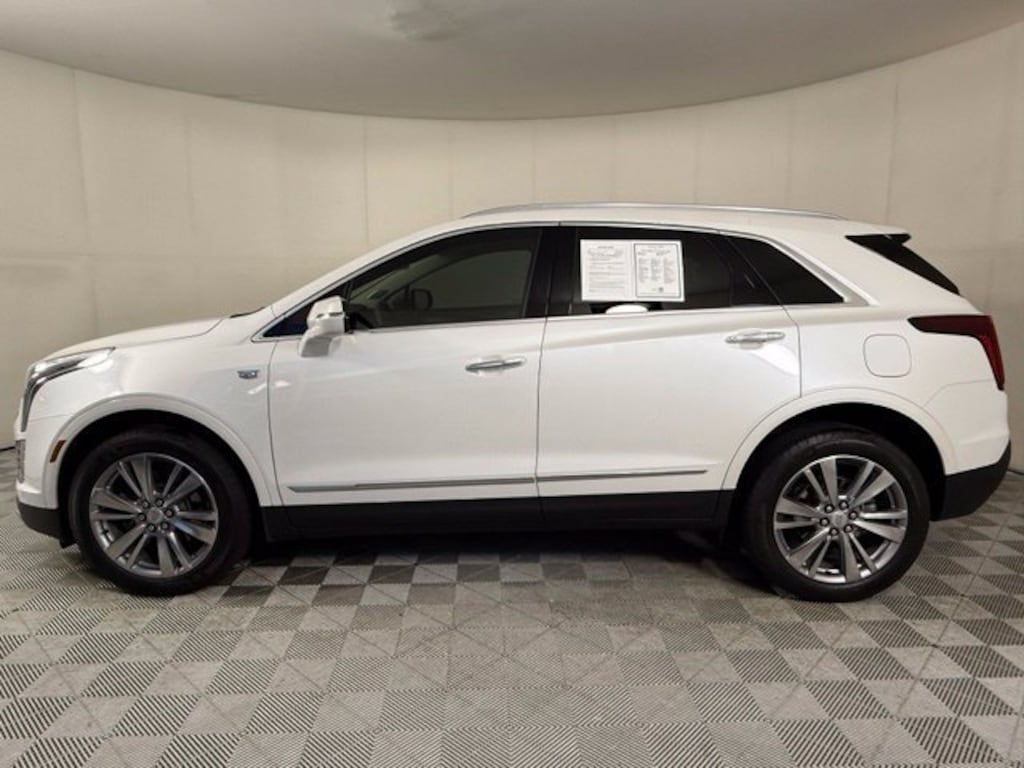 Certified 2024 CADILLAC XT5 Premium Luxury SUV