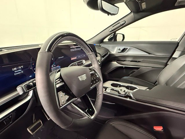 2027 Cadillac LYRIQ Premium Sport - Photo 6