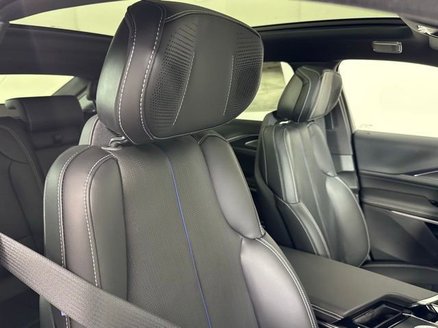2026 Cadillac LYRIQ V - Photo 29