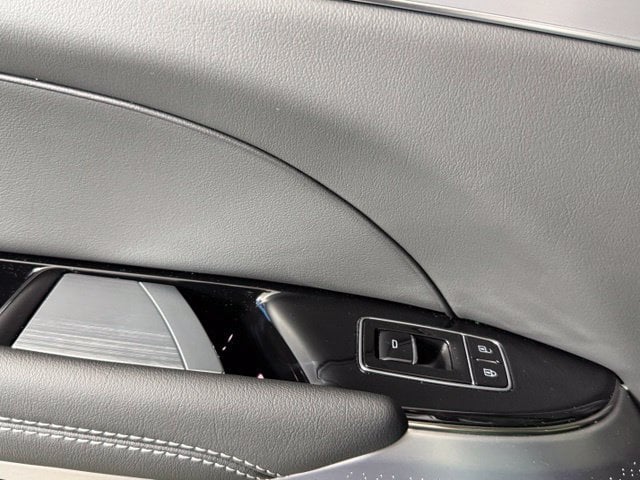 2027 Cadillac LYRIQ Premium Sport - Photo 23