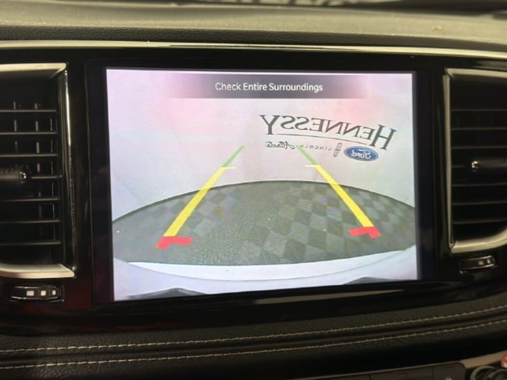 Used 2025 Chrysler Pacifica Limited Van Passenger Van