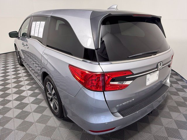 Used 2022 Honda Odyssey Touring Van