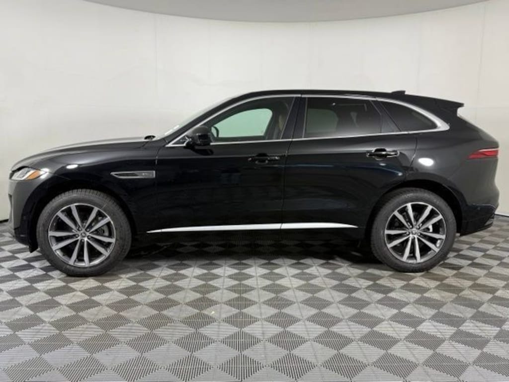 New 2026 Jaguar F-PACE P250 R-Dynamic S SUV