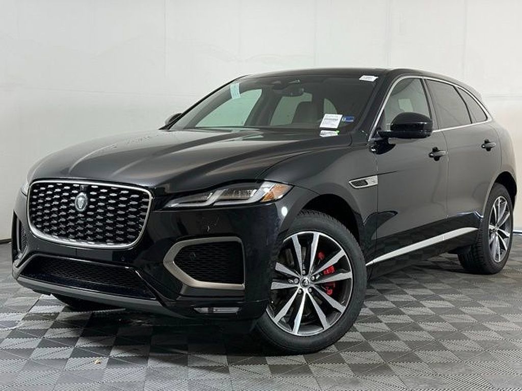  Jaguar F-PACE