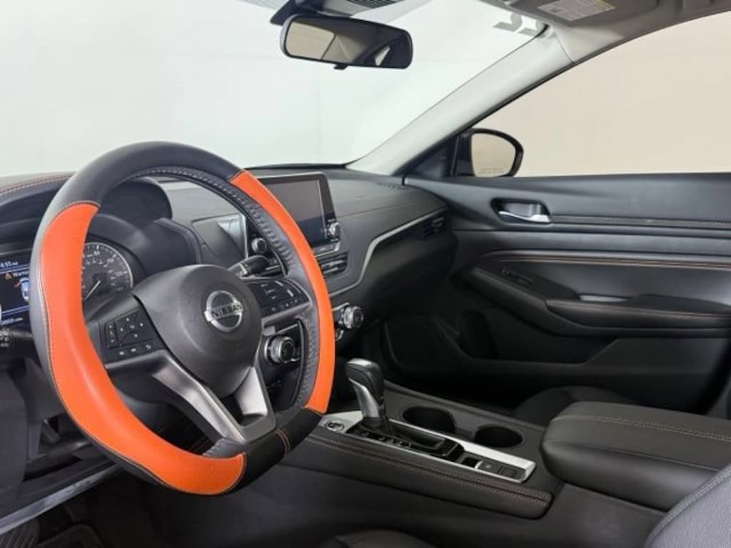 Used 2022 Nissan Altima 2.5 SR Sedan