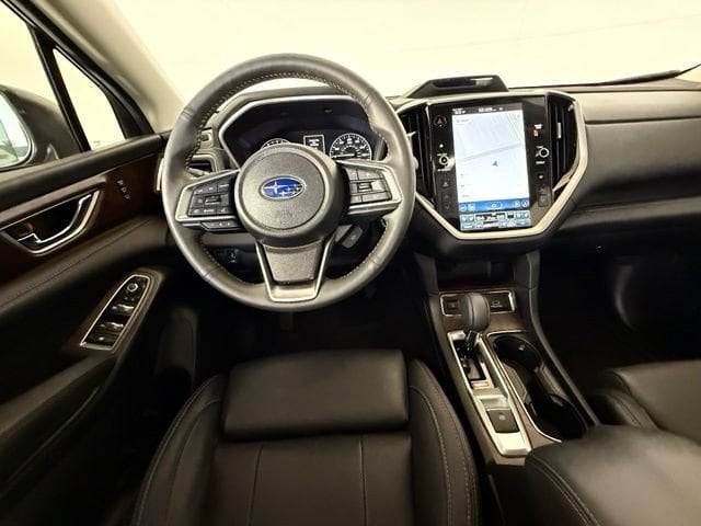 2025 Subaru Ascent Touring - Photo 32