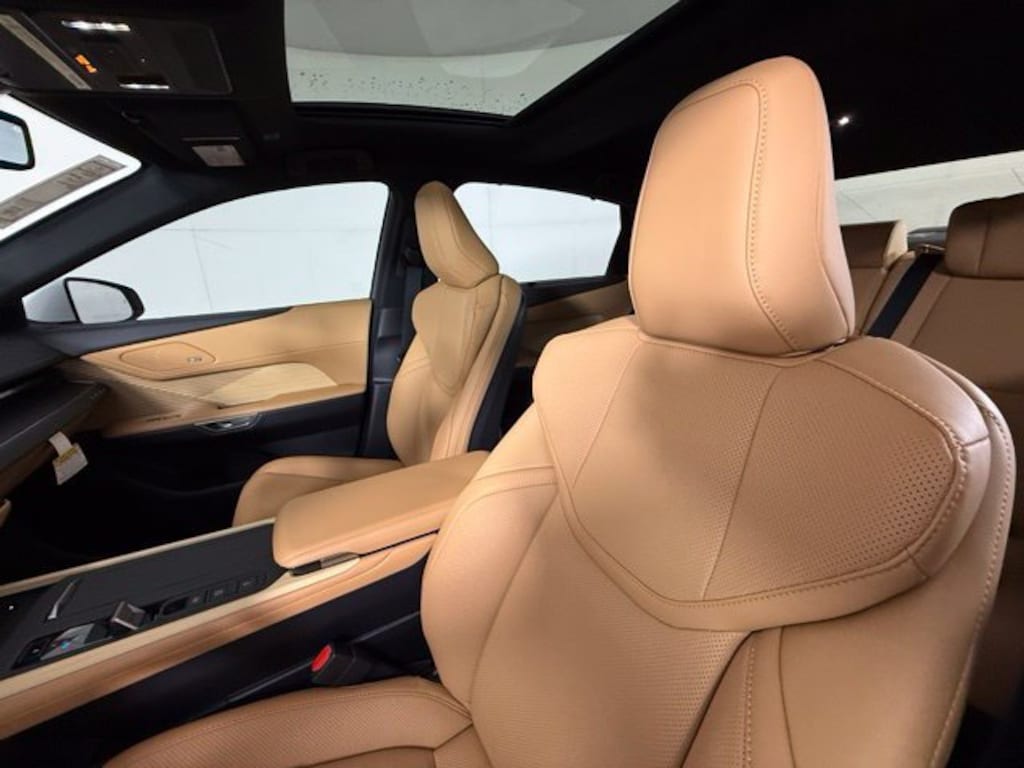 New 2026 Lexus ES 350e LUXURY SEDAN