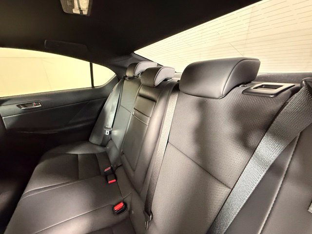 2023 Lexus IS 300 - Photo 25