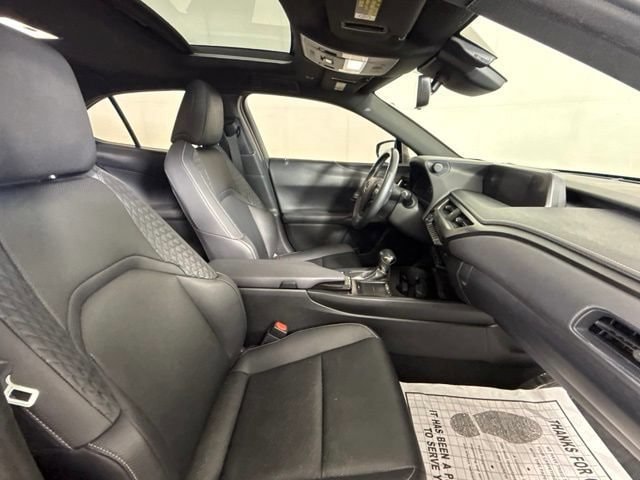 2019 Lexus UX Hybrid 250h - Photo 36