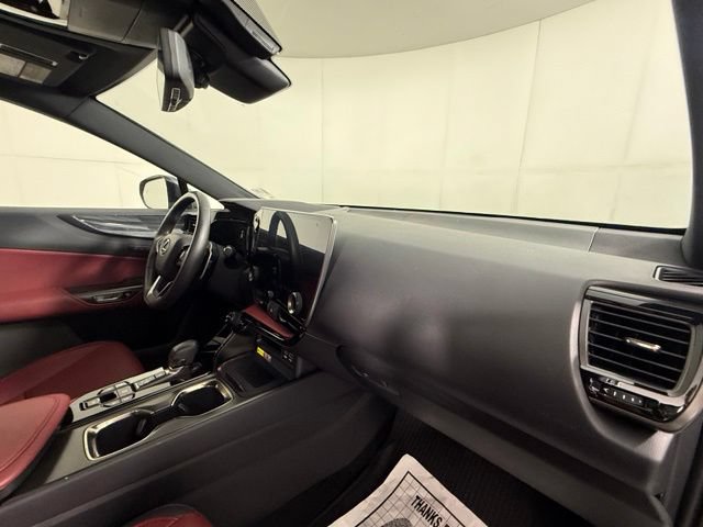 2023 Lexus NX 350 - Photo 33