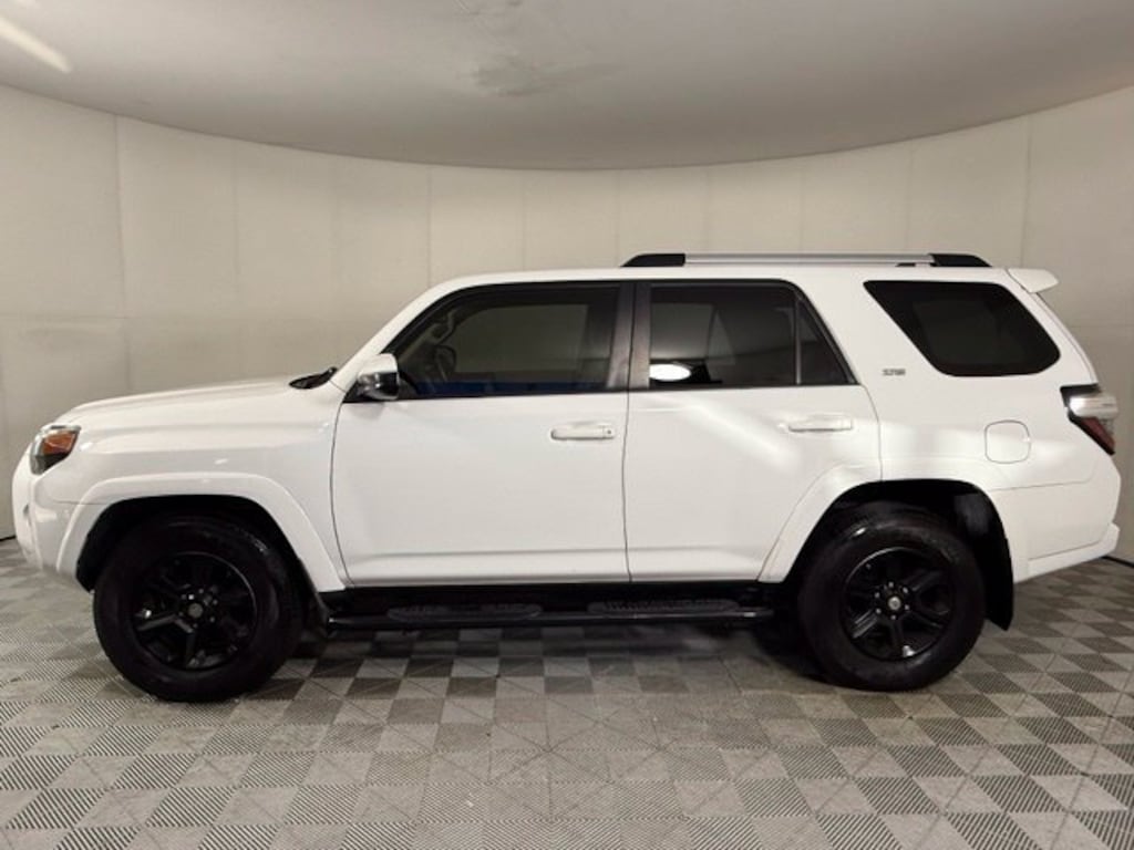 Used 2021 Toyota 4Runner SR5 SUV