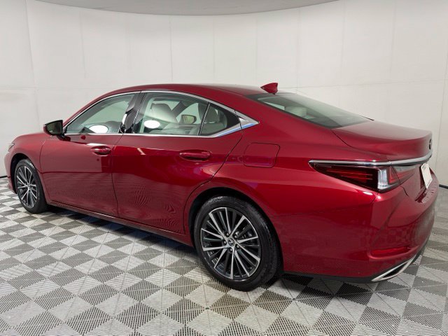 Certified 2025 Lexus ES 350 Base Sedan
