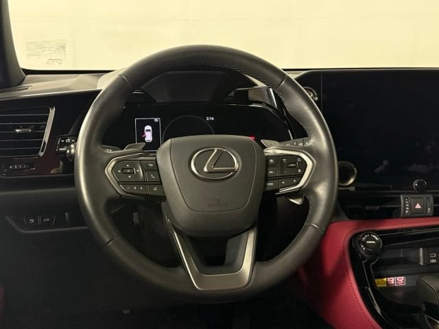 2023 Lexus NX 350 - Photo 24
