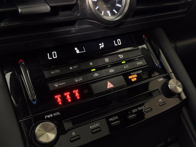 2023 Lexus IS 300 - Photo 21