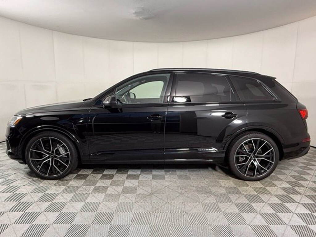 Used 2023 Audi Q7 55 Premium SUV