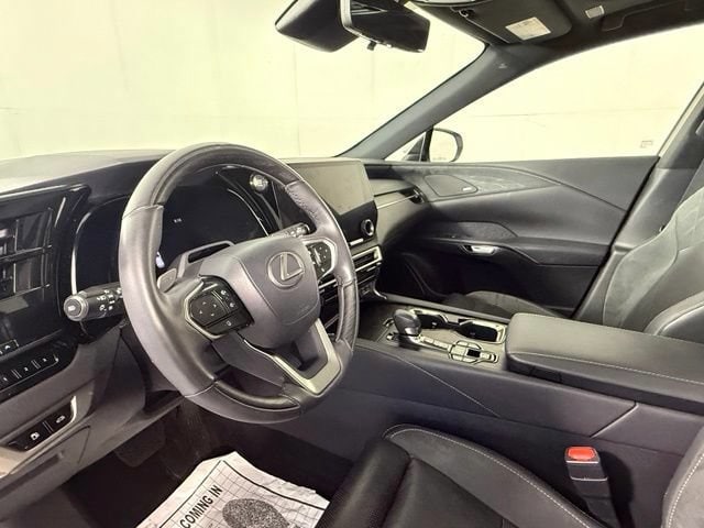 2023 Lexus RX 350 - Photo 7