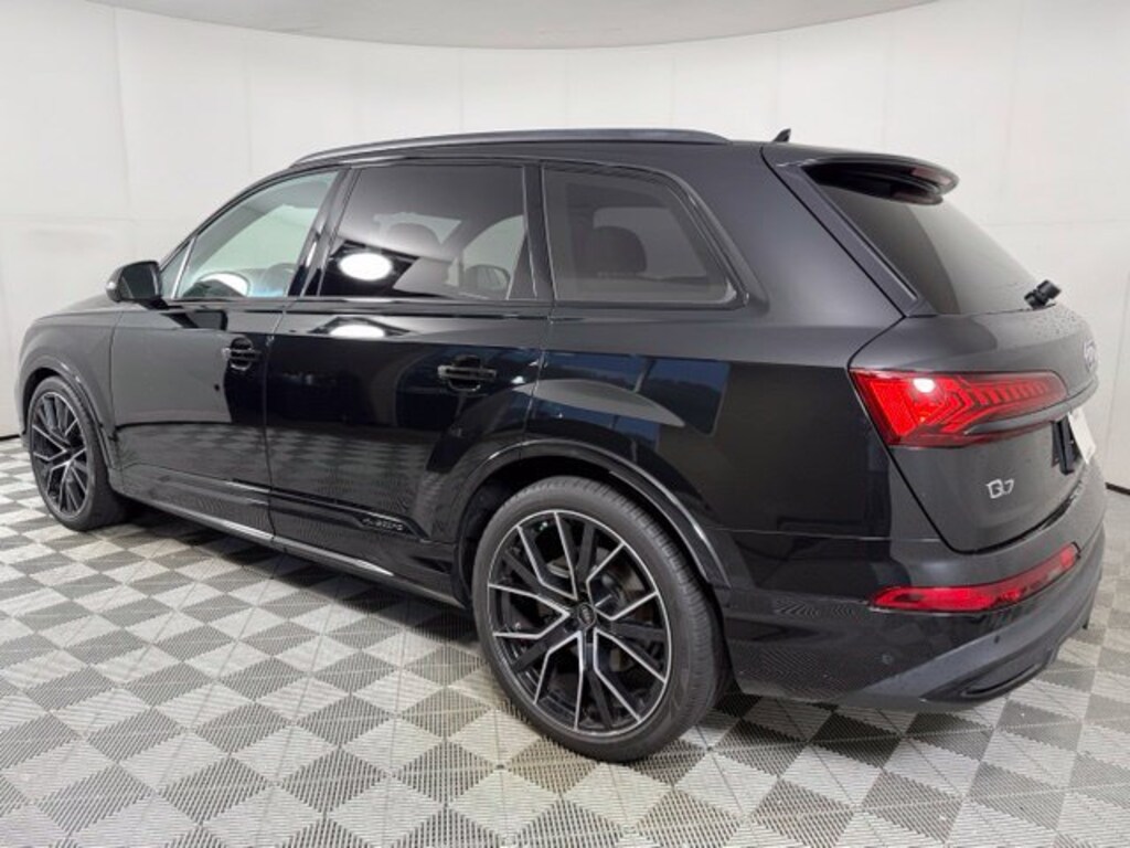 Used 2023 Audi Q7 55 Premium SUV