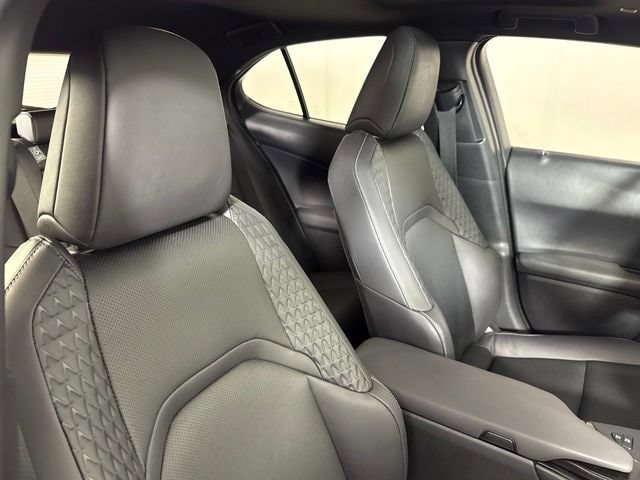 2019 Lexus UX Hybrid 250h - Photo 32